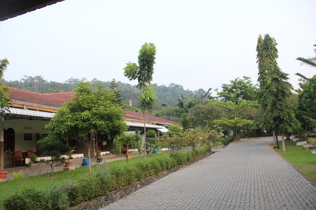 Rindu-Alam-Hotel