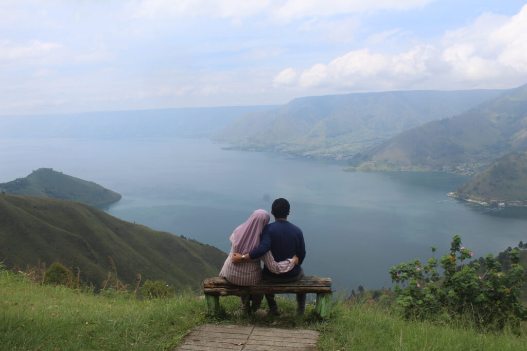 Destinasi Wisata Danau Toba Sippan