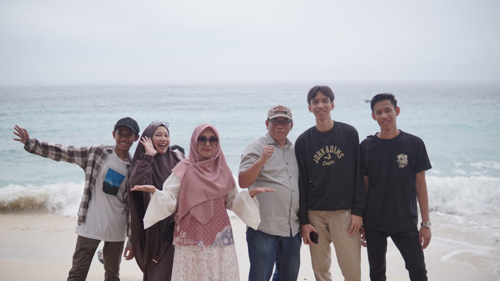 Paket Tour Sabang 1 Hari Paket Tour Sabang 1 Hari