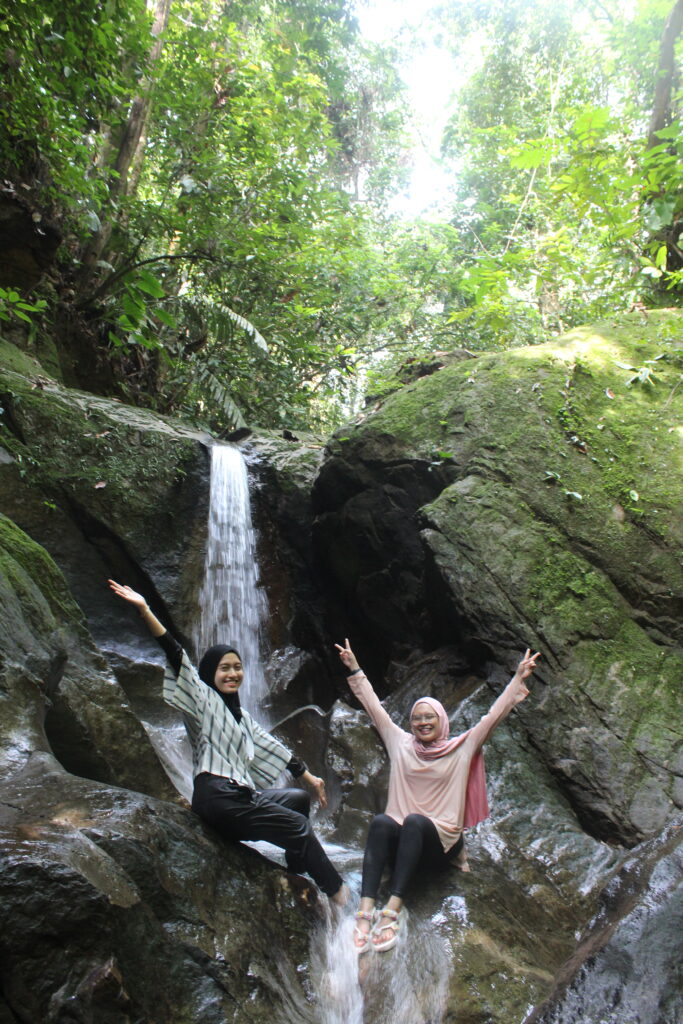 Paket Wisata Tangkahan